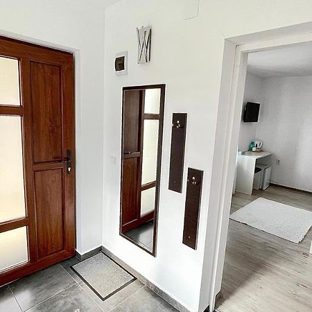Apartament Linistit / Cozy Apartment Câmpulung Moldovenesc Exteriér fotografie