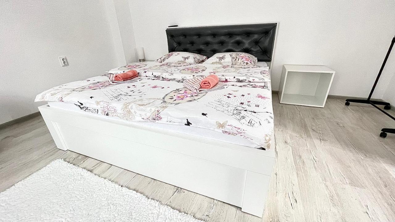Apartament Linistit / Cozy Apartment Câmpulung Moldovenesc Exteriér fotografie