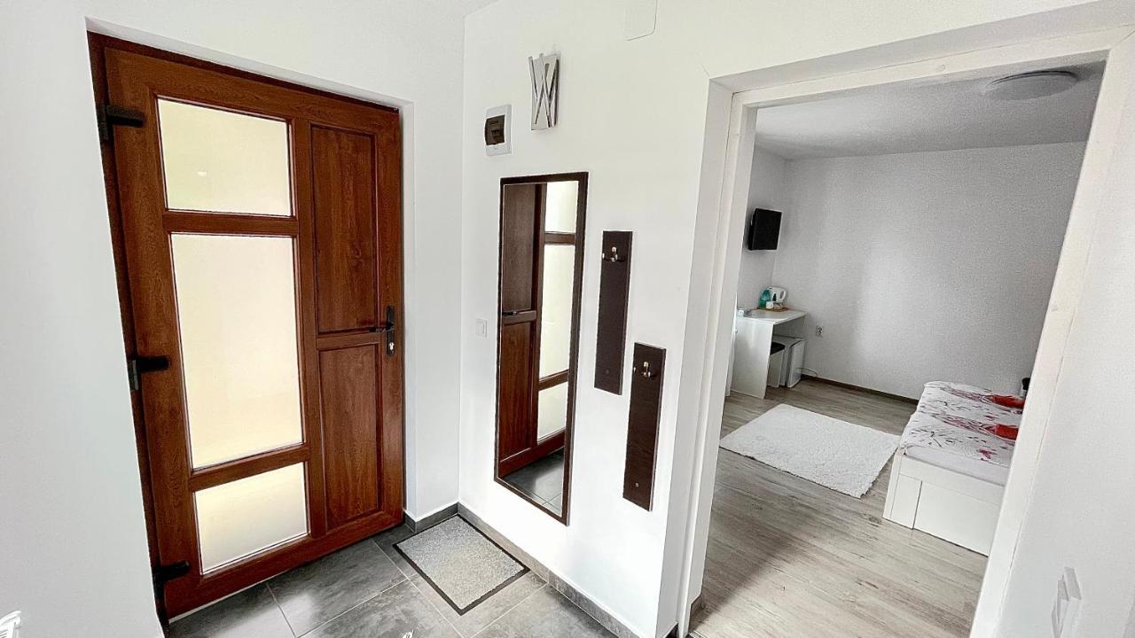 Apartament Linistit / Cozy Apartment Câmpulung Moldovenesc Exteriér fotografie